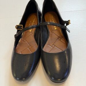 NIB Kurt Geiger black leather Mary Janes sz 7.5M Euro 38